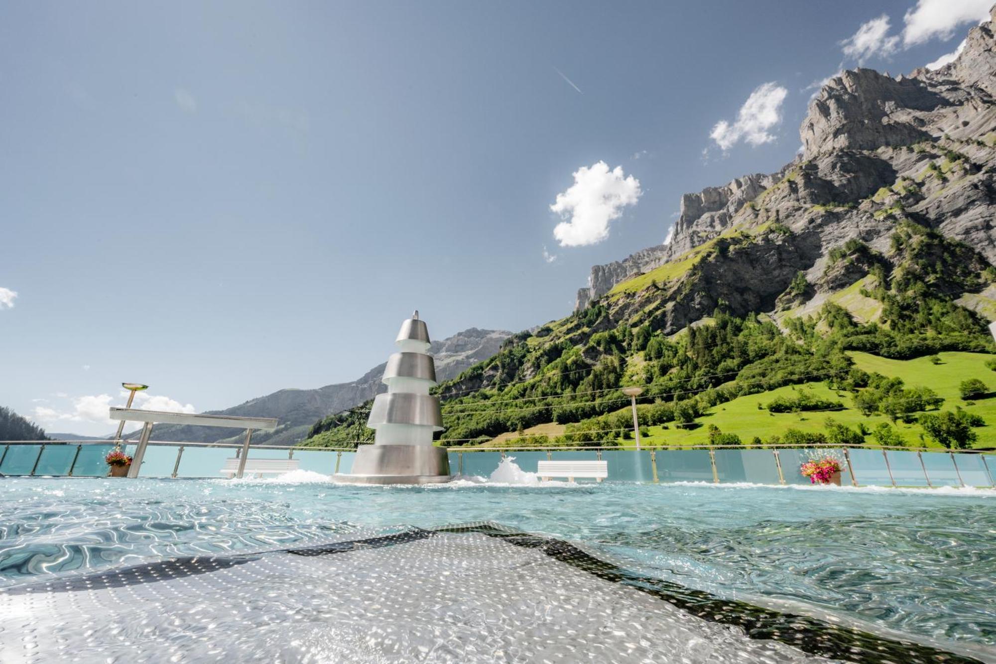 Hotel Alfa Superieur - Leukerbad-Therme Экстерьер фото